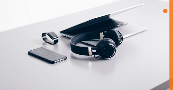 Featured image for: Rentrée : 5 indispensables tech (et l'iPhone au centre)